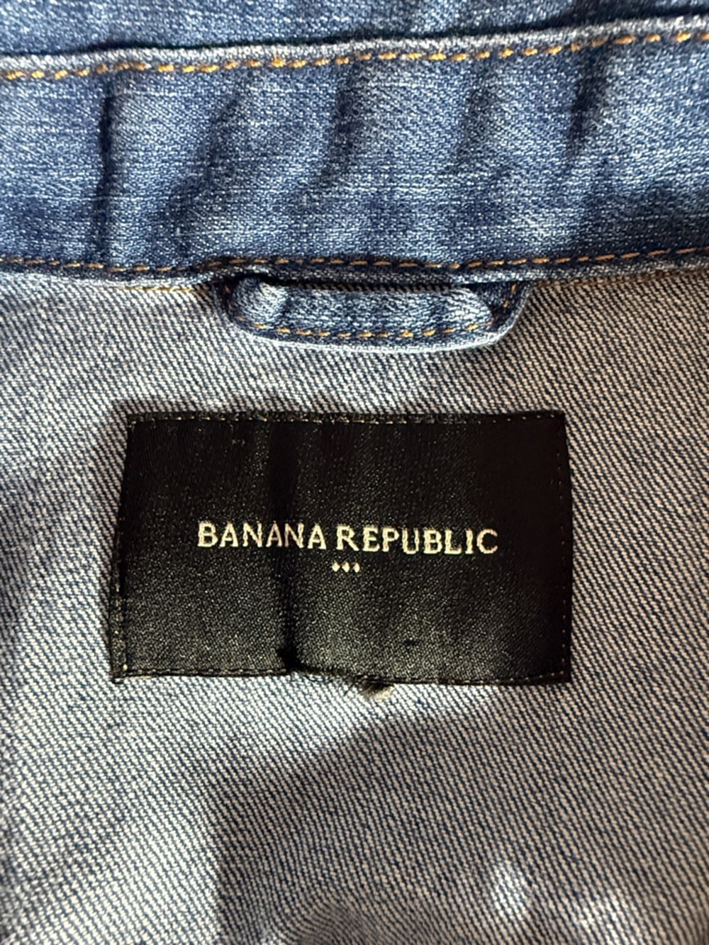 Banana Republic Women's Medium Blue Denim Jean Jacket - Picture 2 of 6